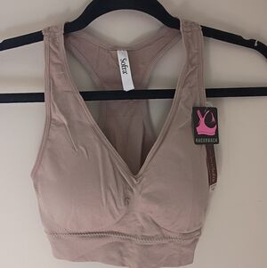 Sofra Women's Cream Racerback Sports Bra